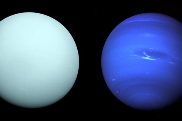 Image of Uranus (left) and Neptune (right) provided by Astronomy magazine